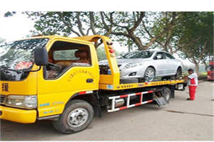 嫩江附近24小时汽车拖车服务热线